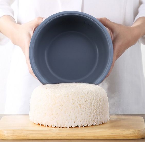 Nồi cơm điện Toshiba RC-18JFM(H)VN - hình 4